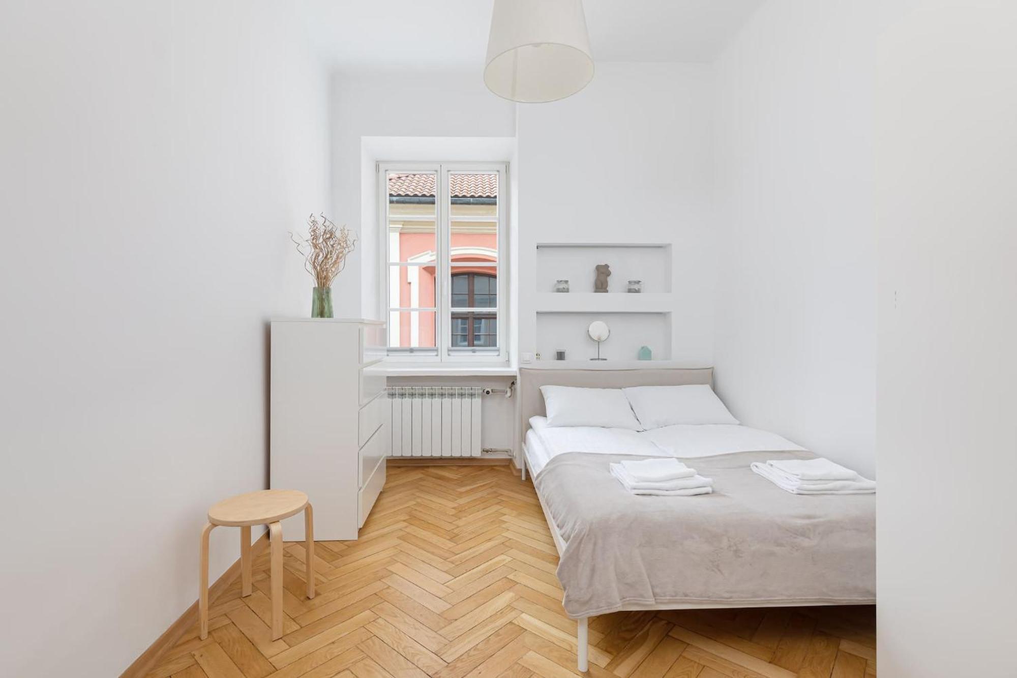 Stylish Apartment Swietojanska By Noclegi Renters Варшава Екстер'єр фото